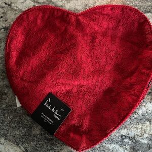 Nicole Miller Home Lace Red Placemats Set/4 NEW